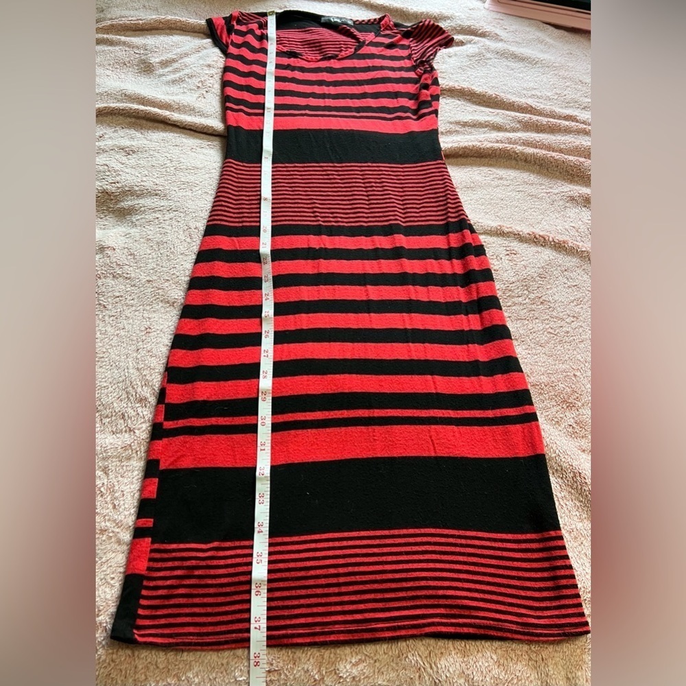 #213 Red and Black stripped dress - Picture 6 of 8